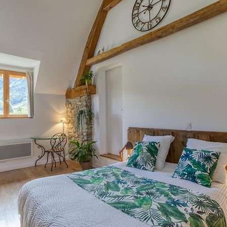 Gite De Charme : La Grange Au Lac Azur Treffort  Exteriör bild